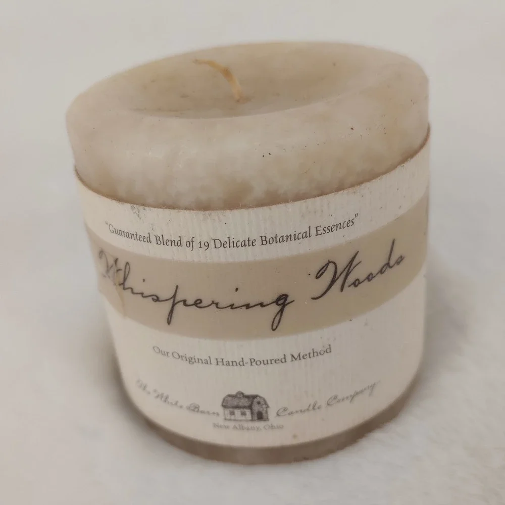 VINTAGE THE WHITE BARN WHISPERING WOODS PILLAR‎ CANDLE HAND POURED RARE